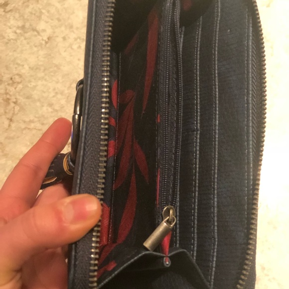 Roxy Lucky Me Wallet - Picture 4 of 4